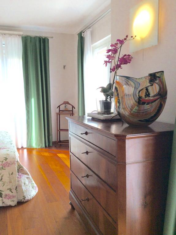 Villa Dei Fiori เบลลาโจ ภายนอก รูปภาพ