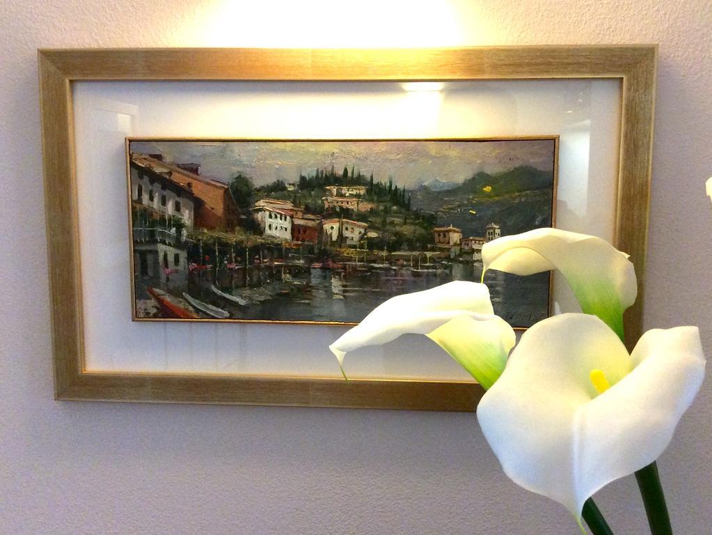 Villa Dei Fiori เบลลาโจ ภายนอก รูปภาพ